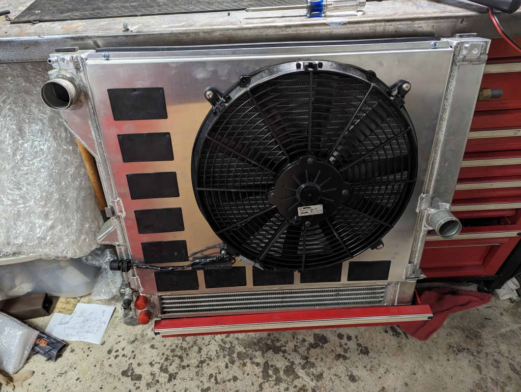 Sucky Radiator Fans (SPAL electric puller [and shroud] install from Zionsville)